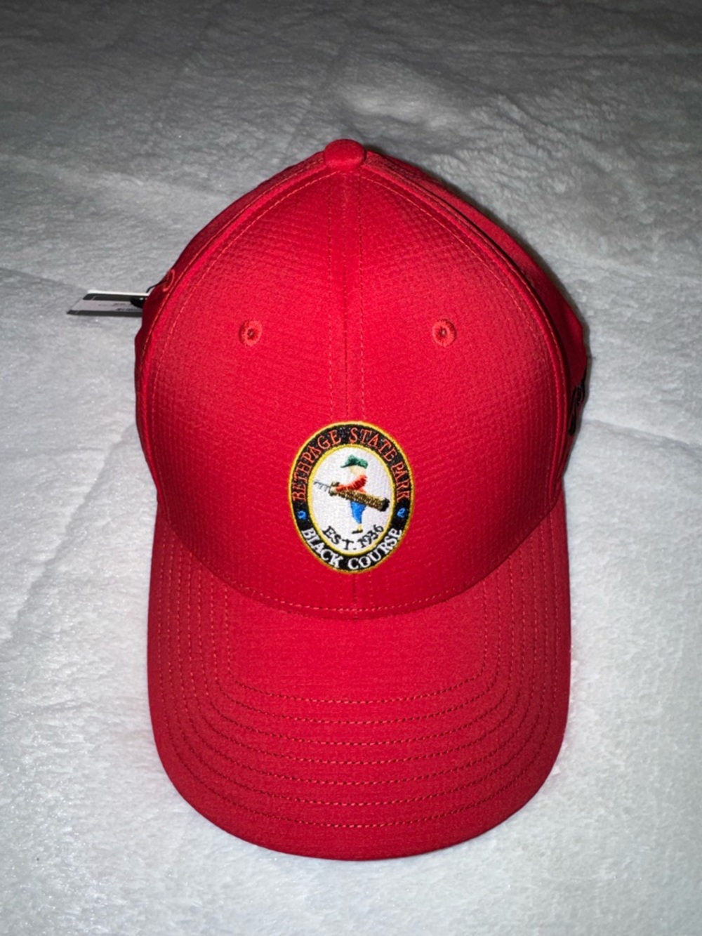 TaylorMade Golf Men’s Adjustable Bethpage Black Embroidered Crest Golf Hat